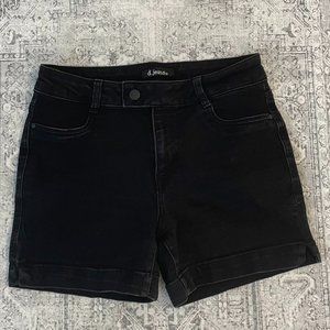 Size 6 Black Jegging Shorts